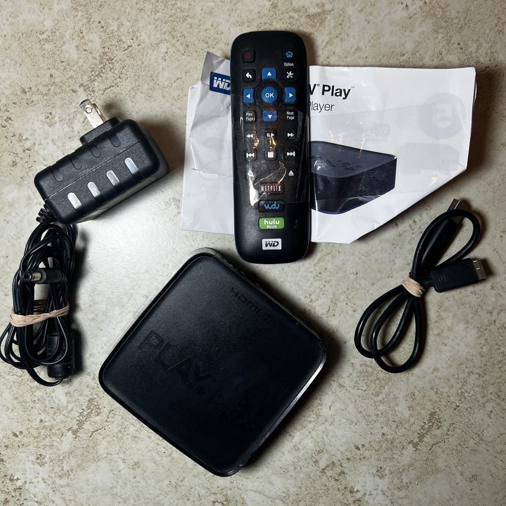 Western Digital WD TV Play Media Streamer C2H, Power Supply, Remote, HDMI Cable